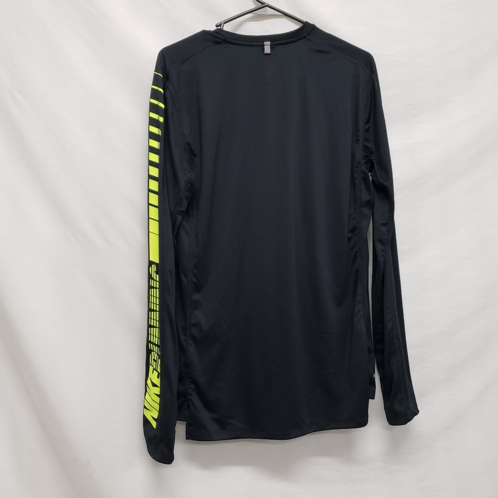 Nike Dri-Fit Top - Picture 2 of 8